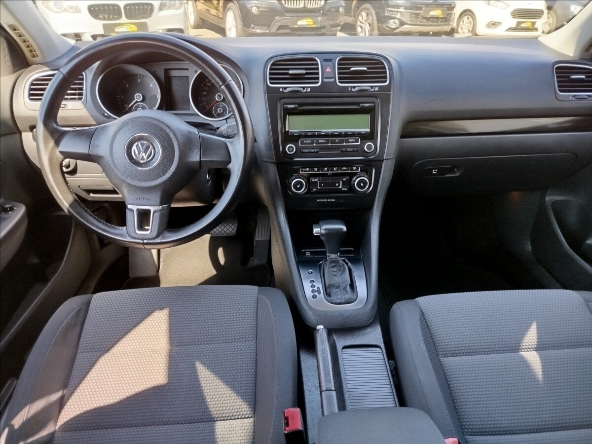 Volkswagen Golf Kombi 2,0 l 103 kw