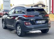 Hyundai Kona 7