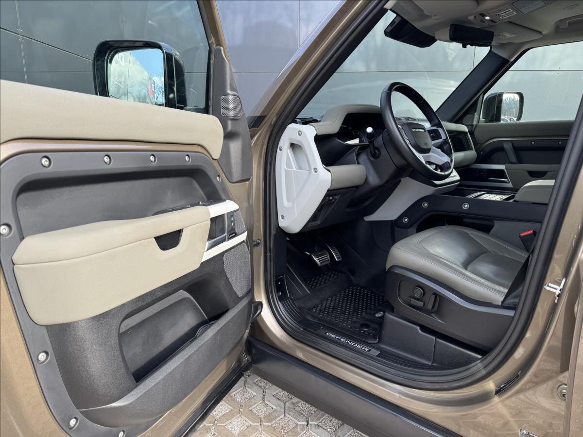 Land Rover Defender SUV / Terénní 3,0 l 183 kw