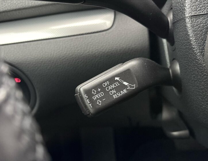 Volkswagen Sharan MPV 2,0 l 103 kw