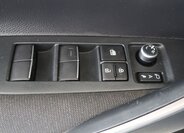 Toyota Corolla Sedan / Limuzína 1,8 l 72 kw