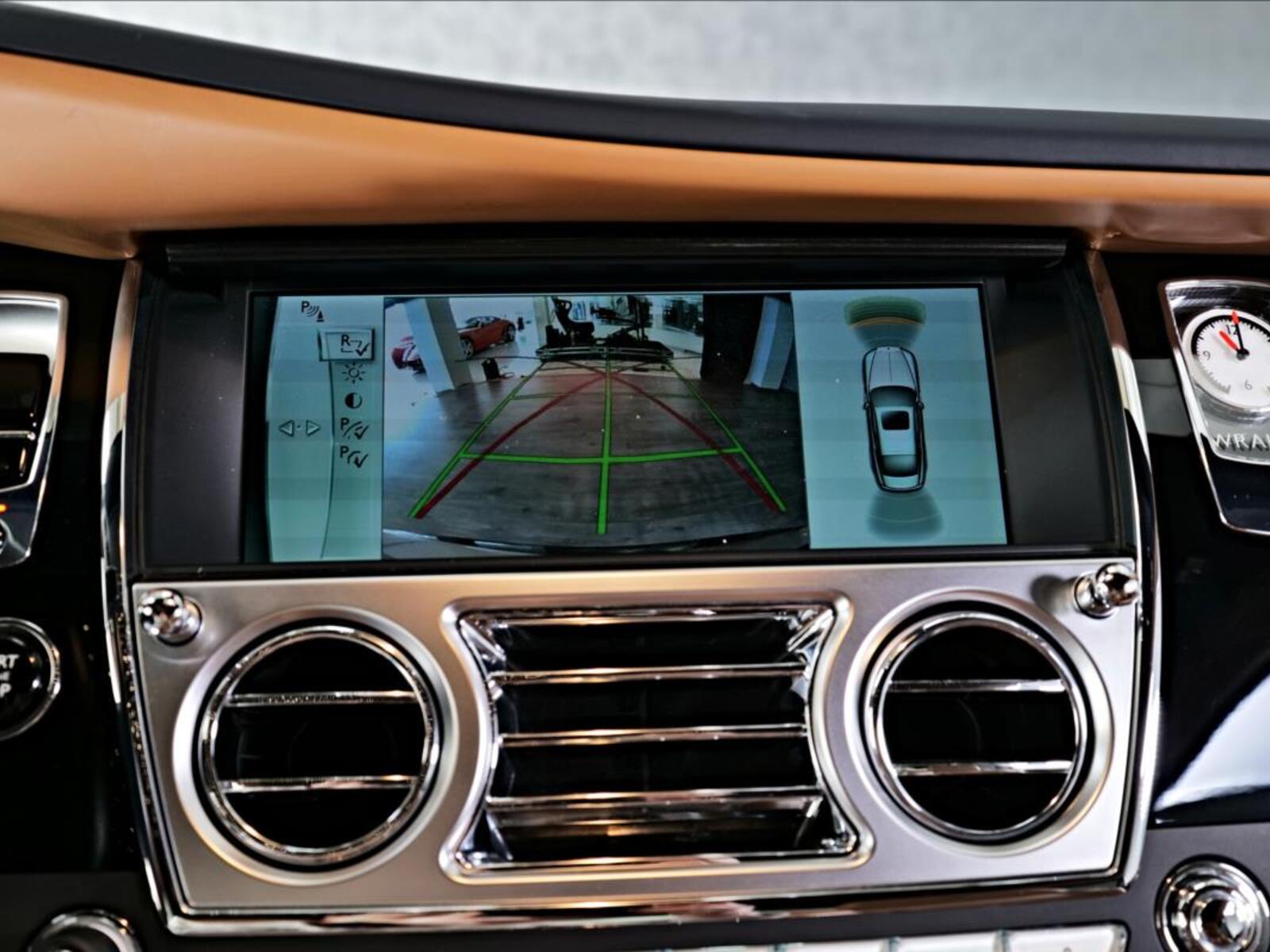 Rolls-Royce Wraith 19