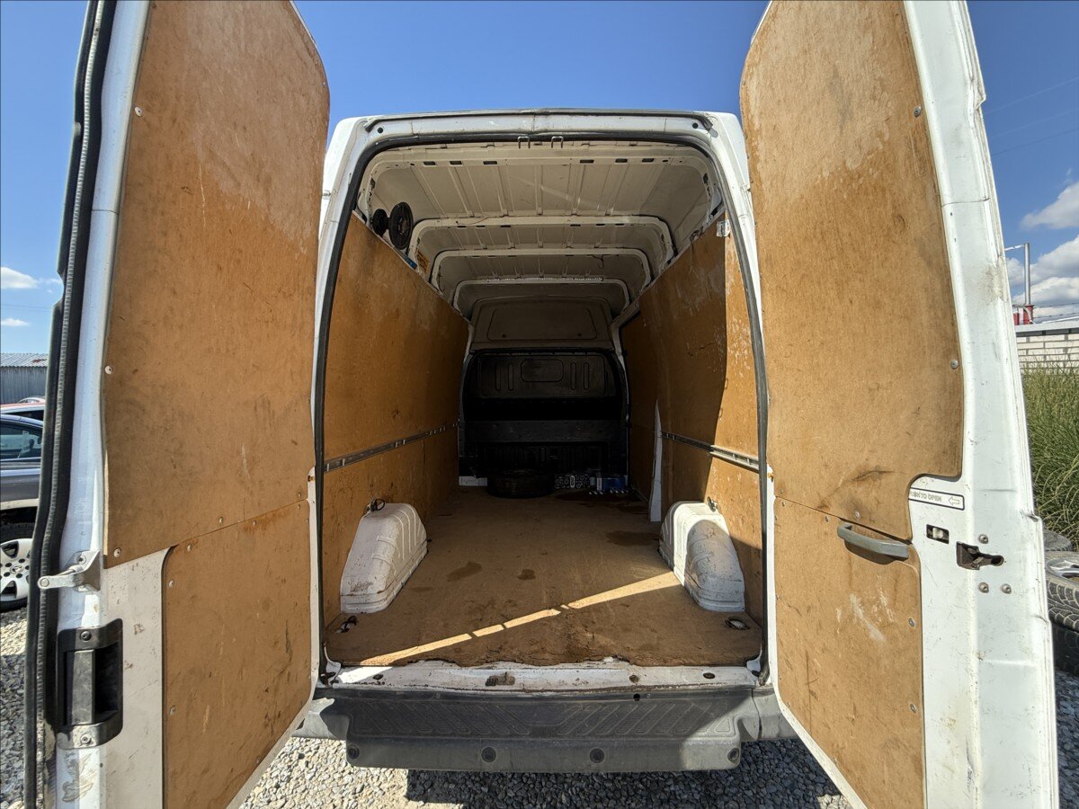 Ford Transit Skříň 2,2 l 85 kw
