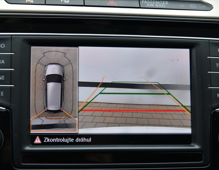 Volkswagen Passat Kombi 2,0 l 140 kw