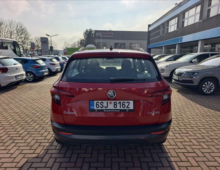 Škoda Karoq SUV / Terénní 1,5 l 110 kw