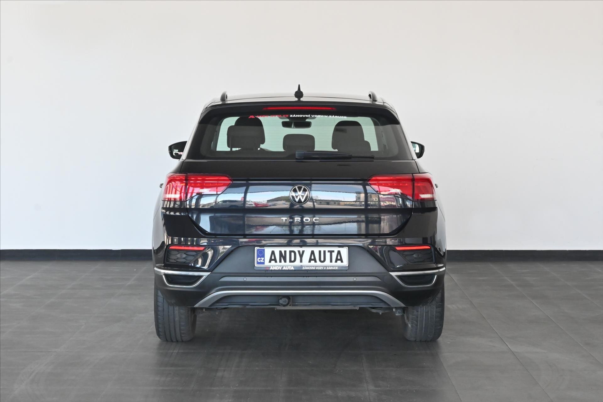 Volkswagen T-Roc SUV / Terénní 1,6 l 85 kw