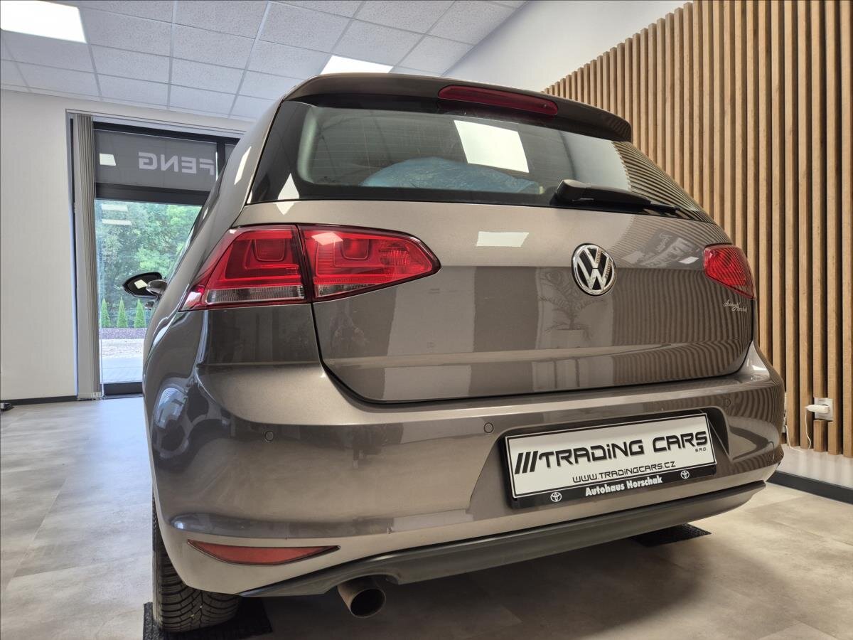 Volkswagen Golf Hatchback 1,2 l 81 kw