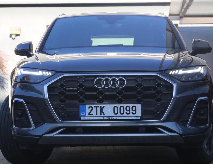 Audi Q5 SUV 2,0 l 150 kw