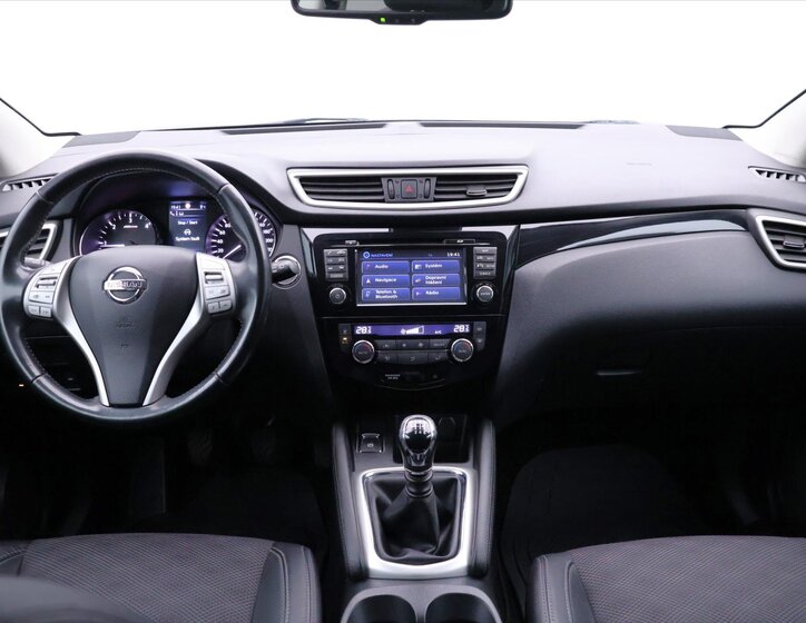 Nissan Qashqai SUV 1,5 l 81 kw