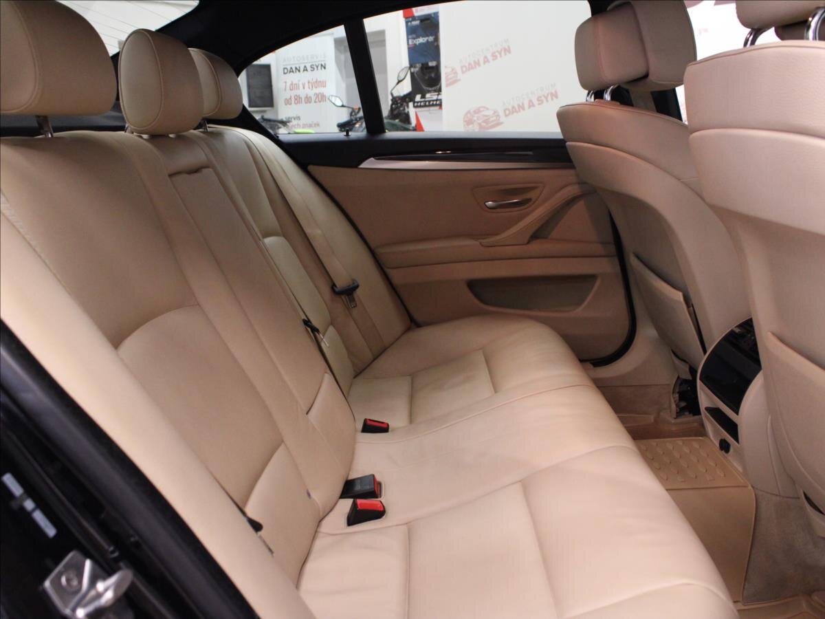 BMW Řada 5 Sedan / Limuzína 3,0 l 150 kw