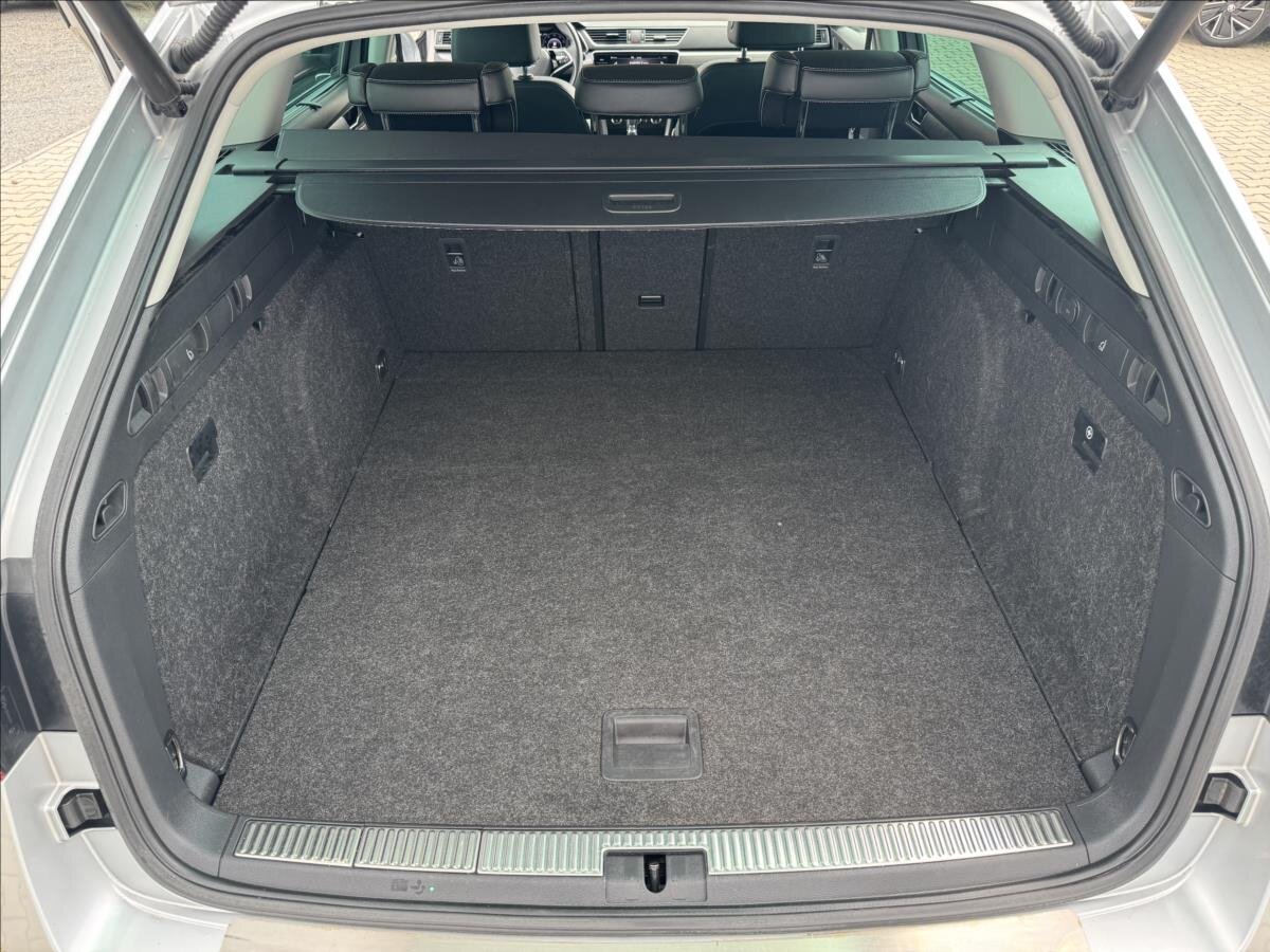Škoda Superb Kombi 2,0 l 147 kw
