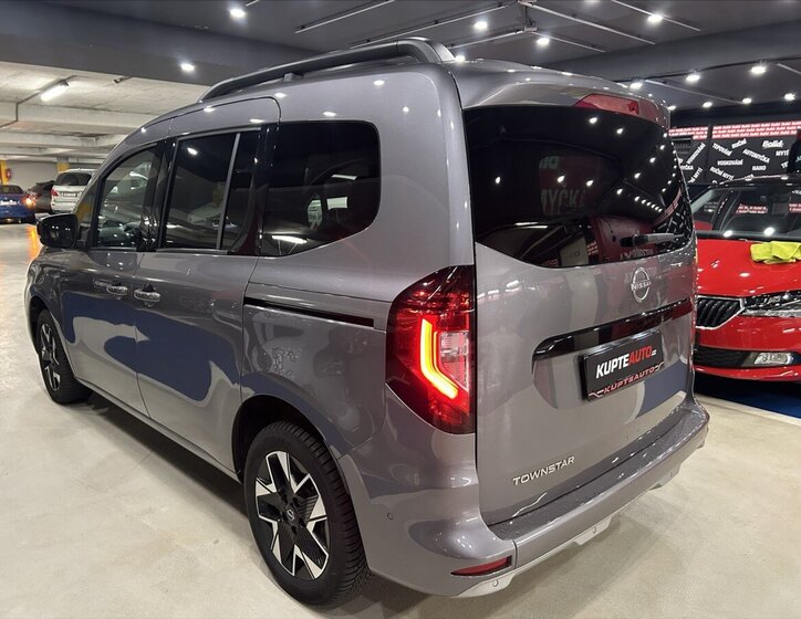 Nissan Townstar Kombi 1,3 l 96 kw