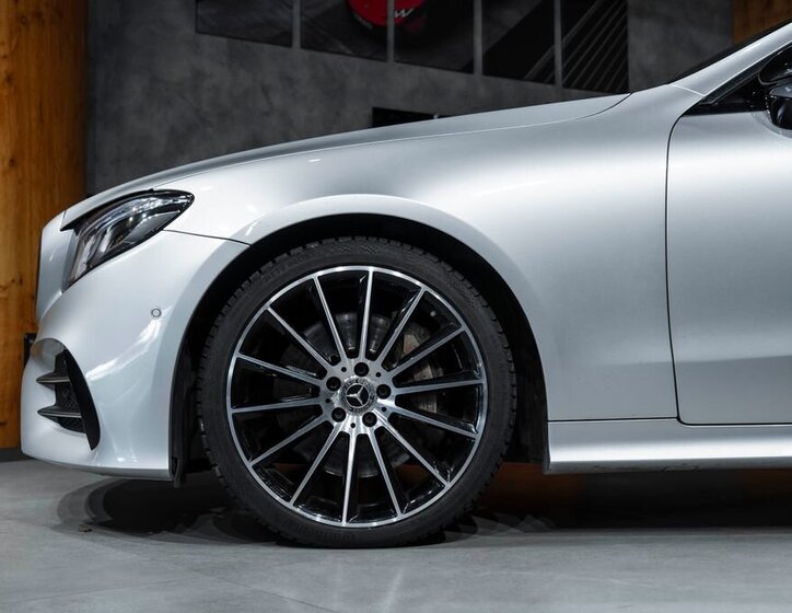 Mercedes-Benz Třídy E 2