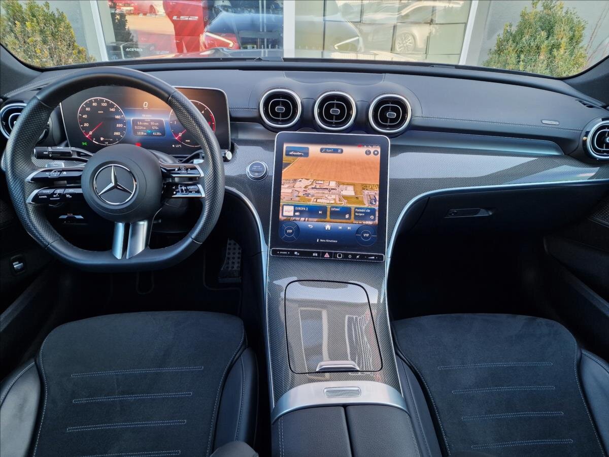 Mercedes-Benz Třídy C Sedan / Limuzína 2,0 l 147 kw