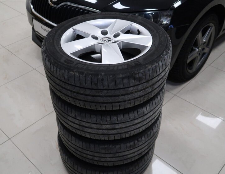 Škoda Octavia Kombi 1,2 l 81 kw