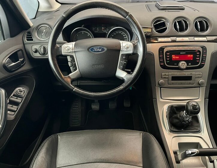 Ford Galaxy MPV 2,0 l 103 kw