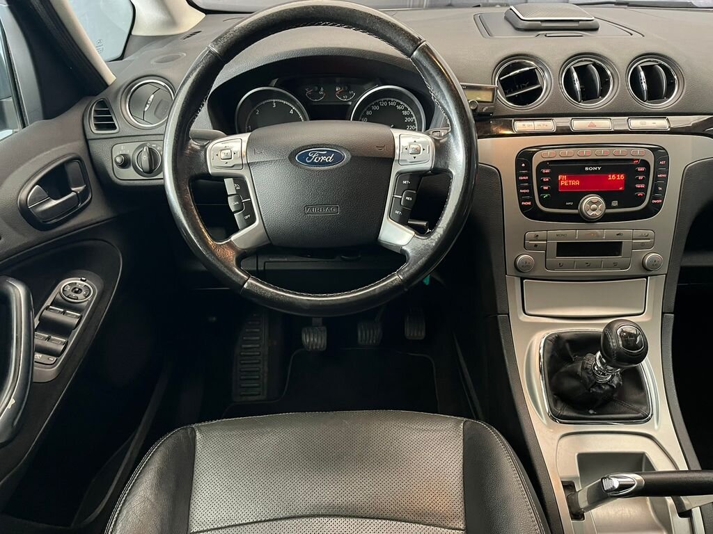 Ford Galaxy MPV 2,0 l 103 kw