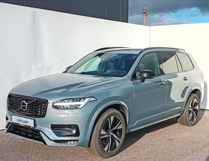 Volvo XC90 SUV / Terénní 2,0 l 173 kw