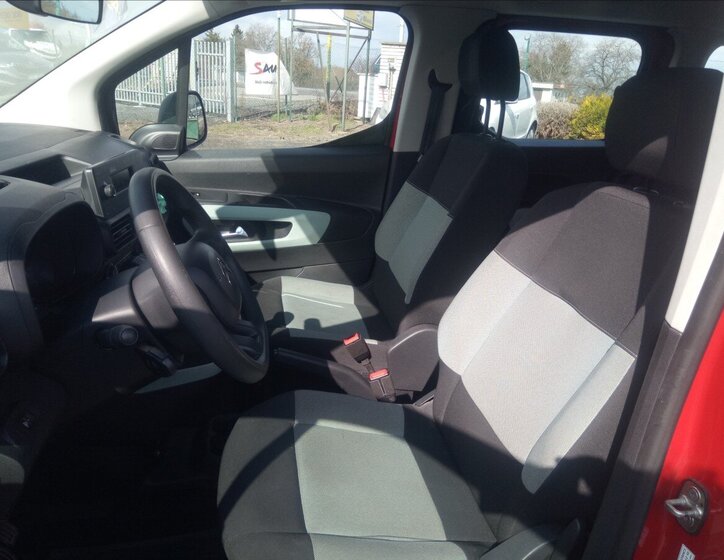 Citroën Berlingo MPV 1,5 l 75 kw