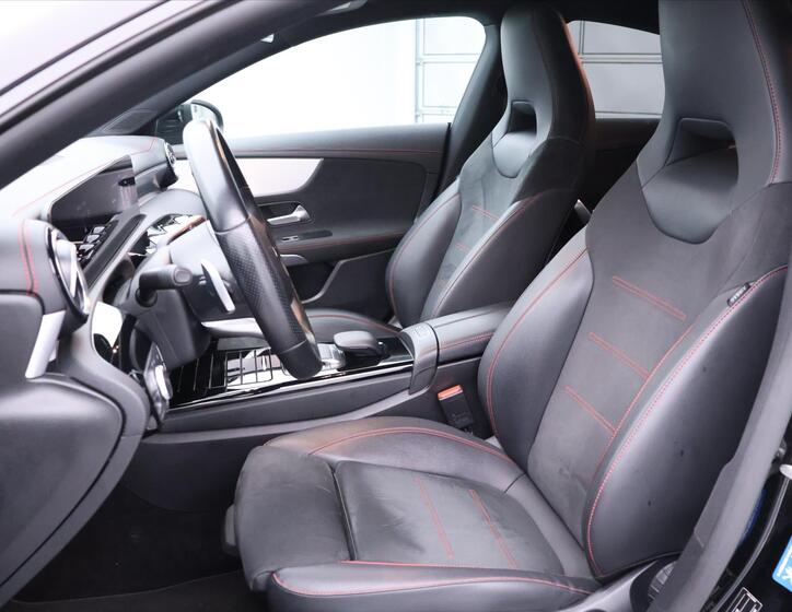 Mercedes-Benz CLA 11