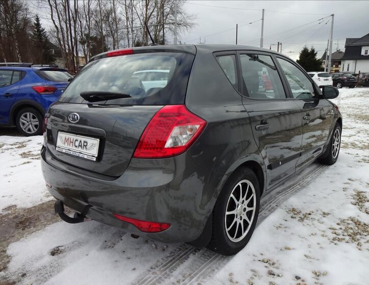 KIA Ceed Kombi 1,4 l 66 kw