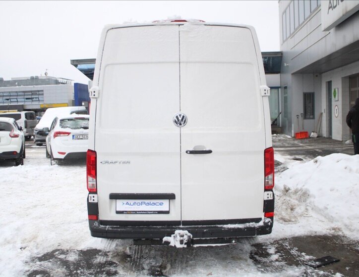 Volkswagen Crafter Skříň 2,0 l 103 kw