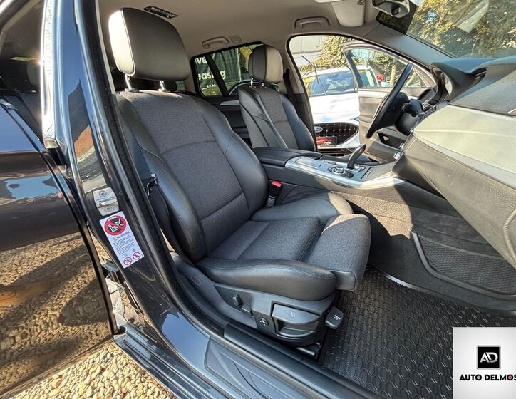 BMW Řada 5 Kombi 3,0 l 190 kw