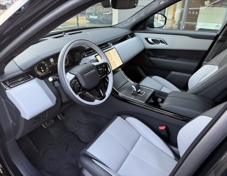 Land Rover Range Rover Velar SUV / Terénní 3,0 l 221 kw