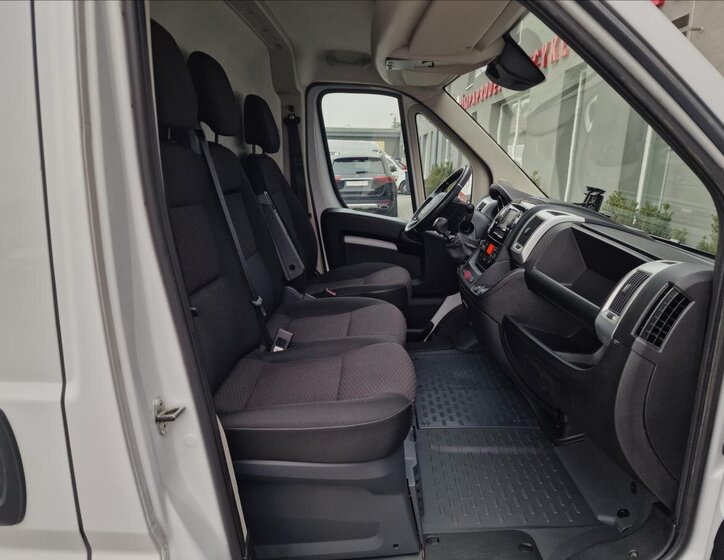 Citroën Jumper Skříň 2,2 l 103 kw