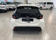 Toyota Yaris 6