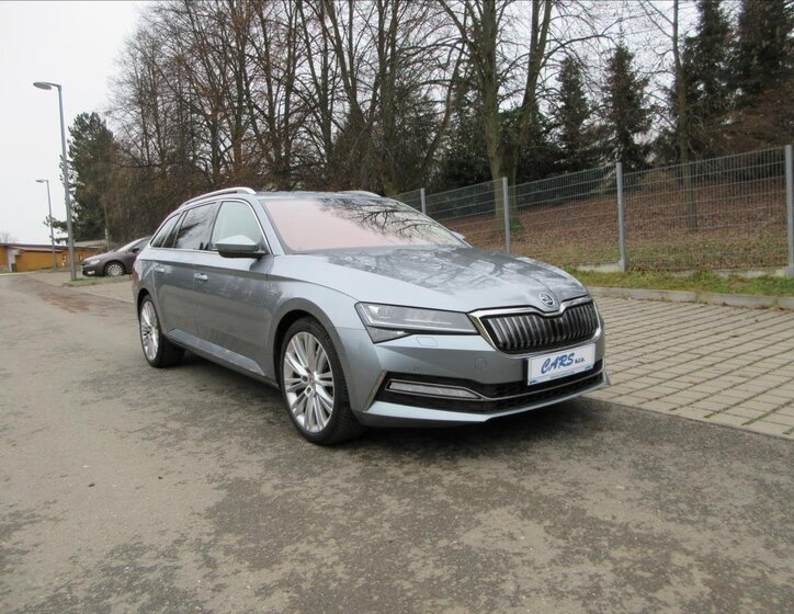 Škoda Superb 5