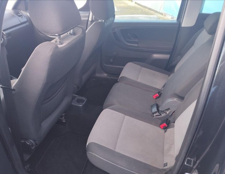 Škoda Roomster MPV 1,2 l 63 kw