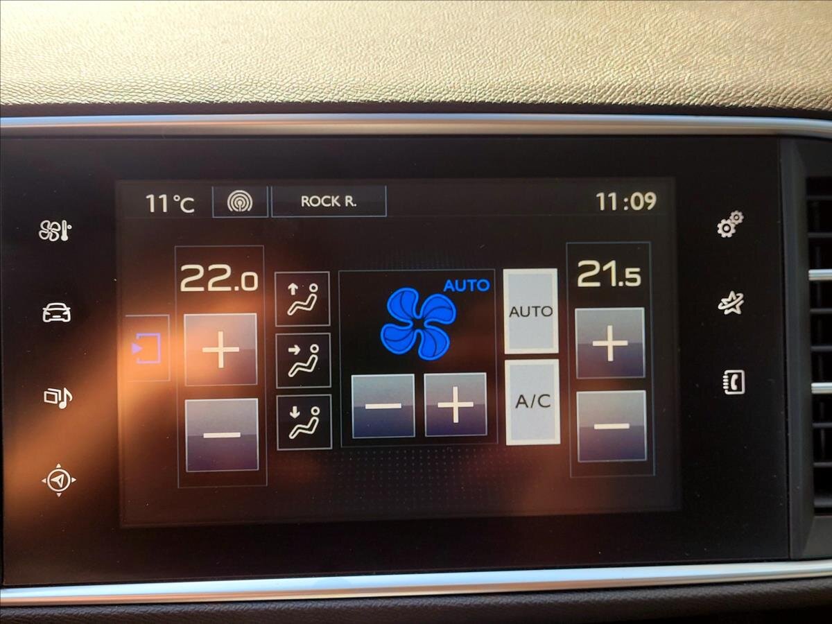 Peugeot 308 Kombi 1,2 l 96 kw