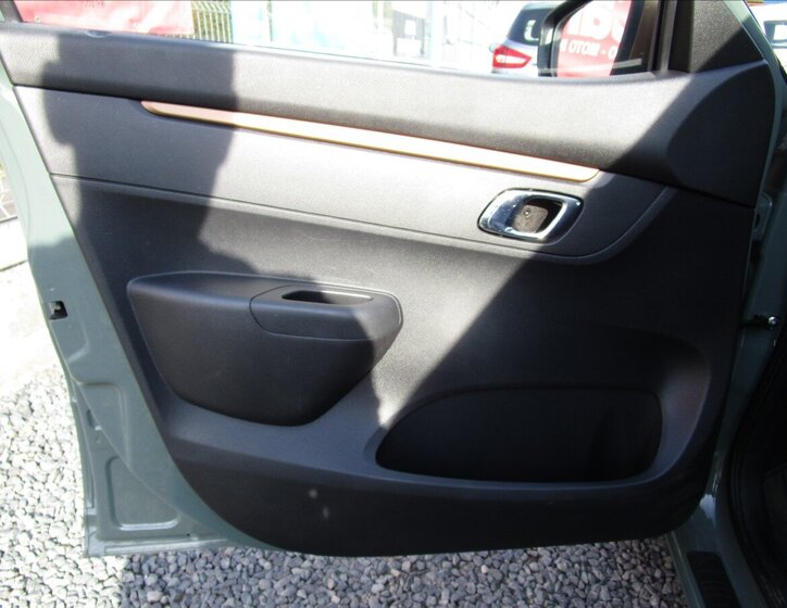 Dacia Spring Hatchback 0,0 48 kw