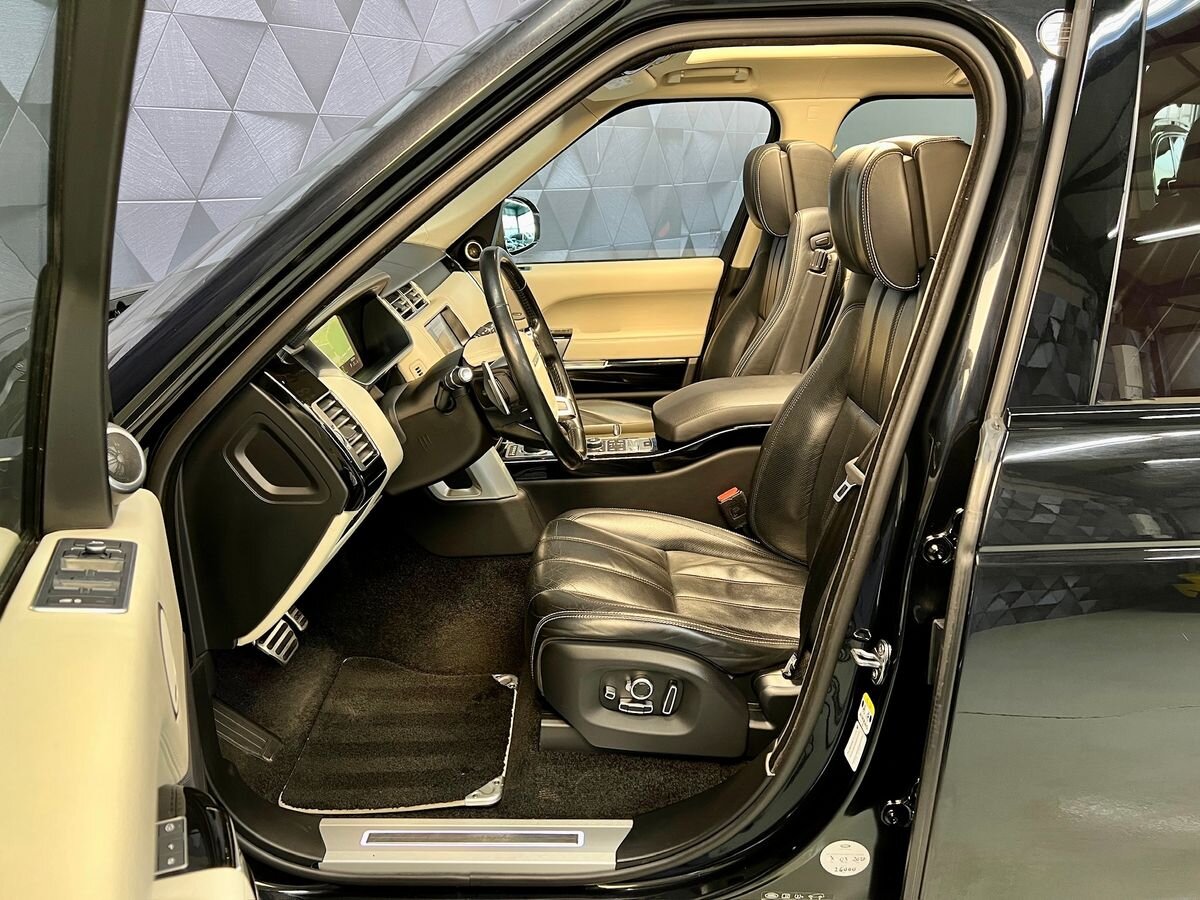 Land Rover Range Rover SUV / Terénní 4,4 l 250 kw