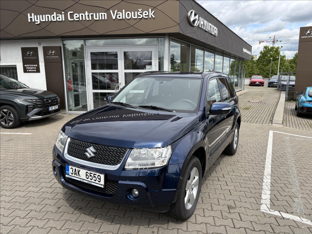 Suzuki Grand Vitara SUV / Terénní 2,4 l 124 kw
