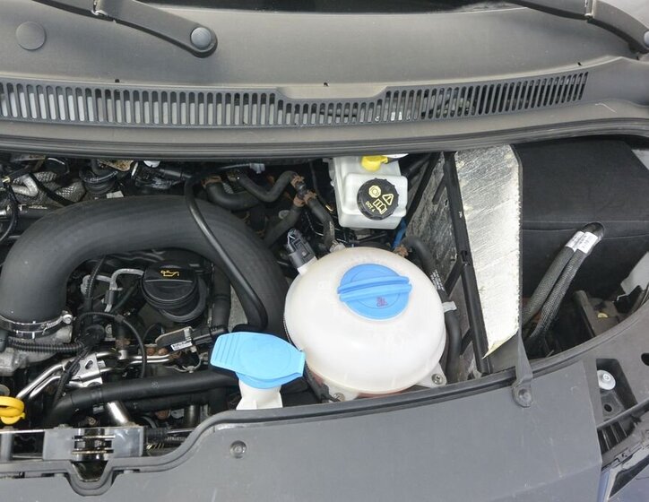 Volkswagen Transporter Valník 2,0 l 103 kw