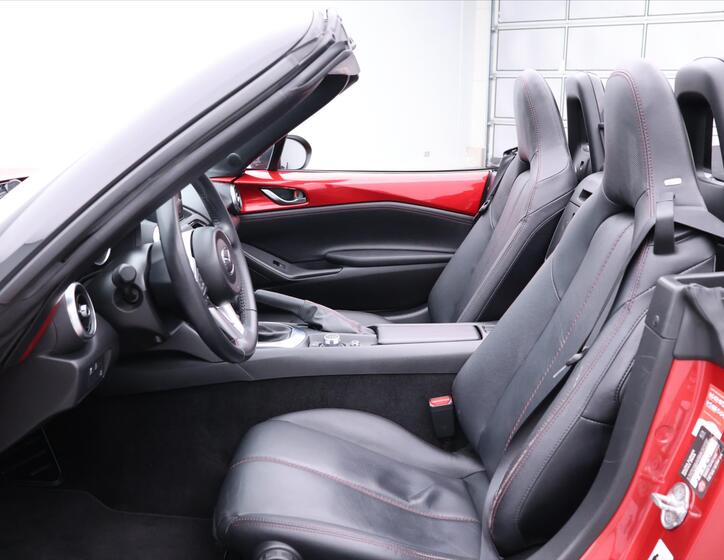 Mazda MX-5 19