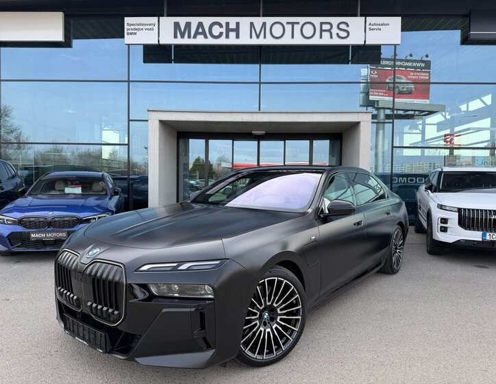 BMW Řada 7 Sedan / Limuzína 3,0 l 360 kw