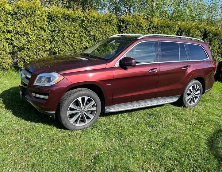 Mercedes-Benz GL Kombi 4,7 l 270 kw