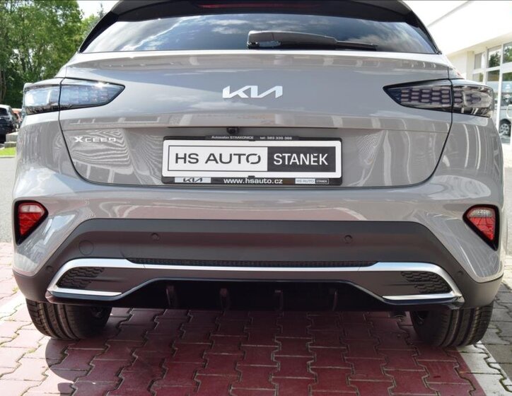 KIA XCeed SUV / Terénní 0,0 132 kw