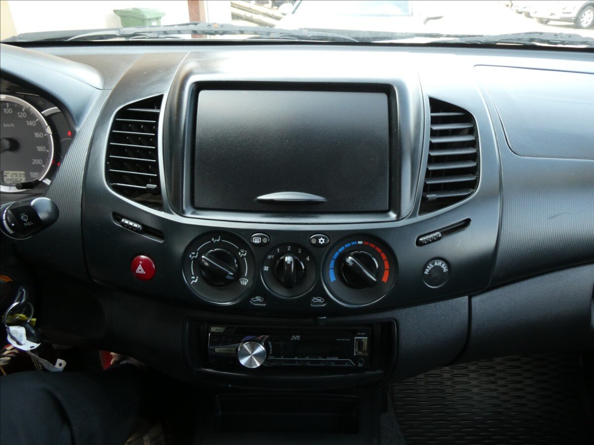 Mitsubishi L200 Pick-up 2,5 l 100 kw