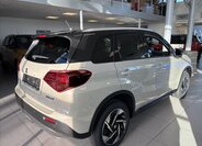 Suzuki Vitara SUV / Terénní 1,4 l 81 kw