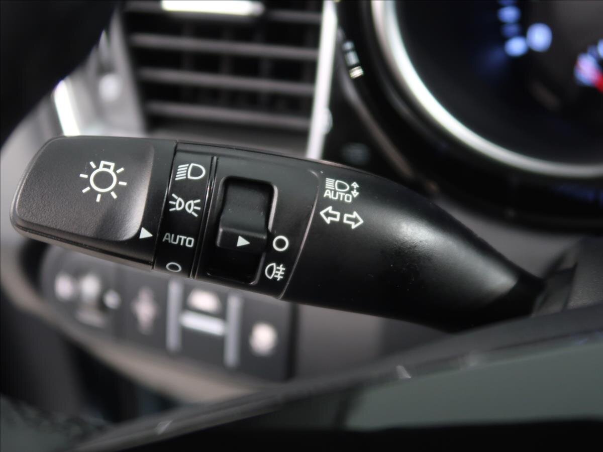 KIA XCeed SUV / Terénní 1,5 l 103 kw