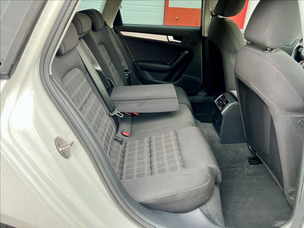 Audi A4 Kombi 2,0 l 110 kw