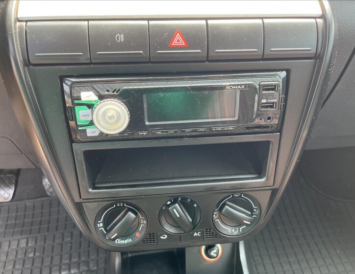 Volkswagen Fox Hatchback 1,2 l 40 kw
