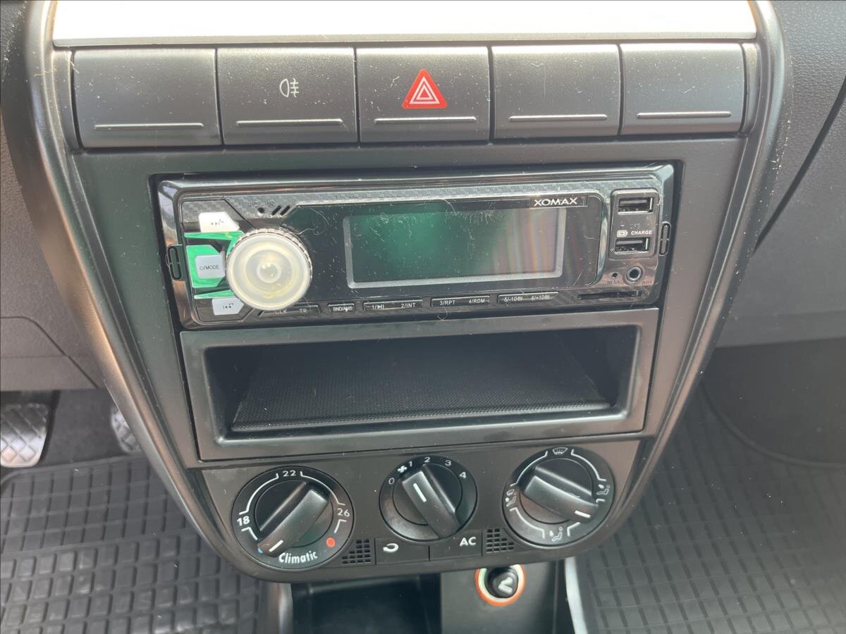 Volkswagen Fox Hatchback 1,2 l 40 kw
