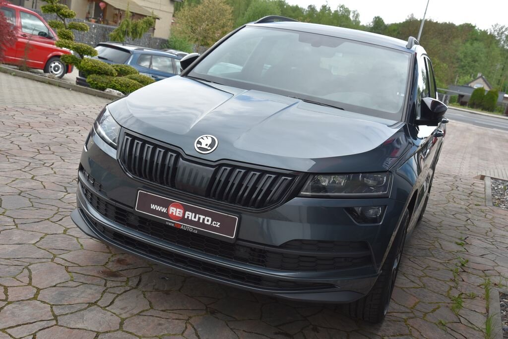 Škoda Karoq SUV / Terénní 1,5 l 110 kw