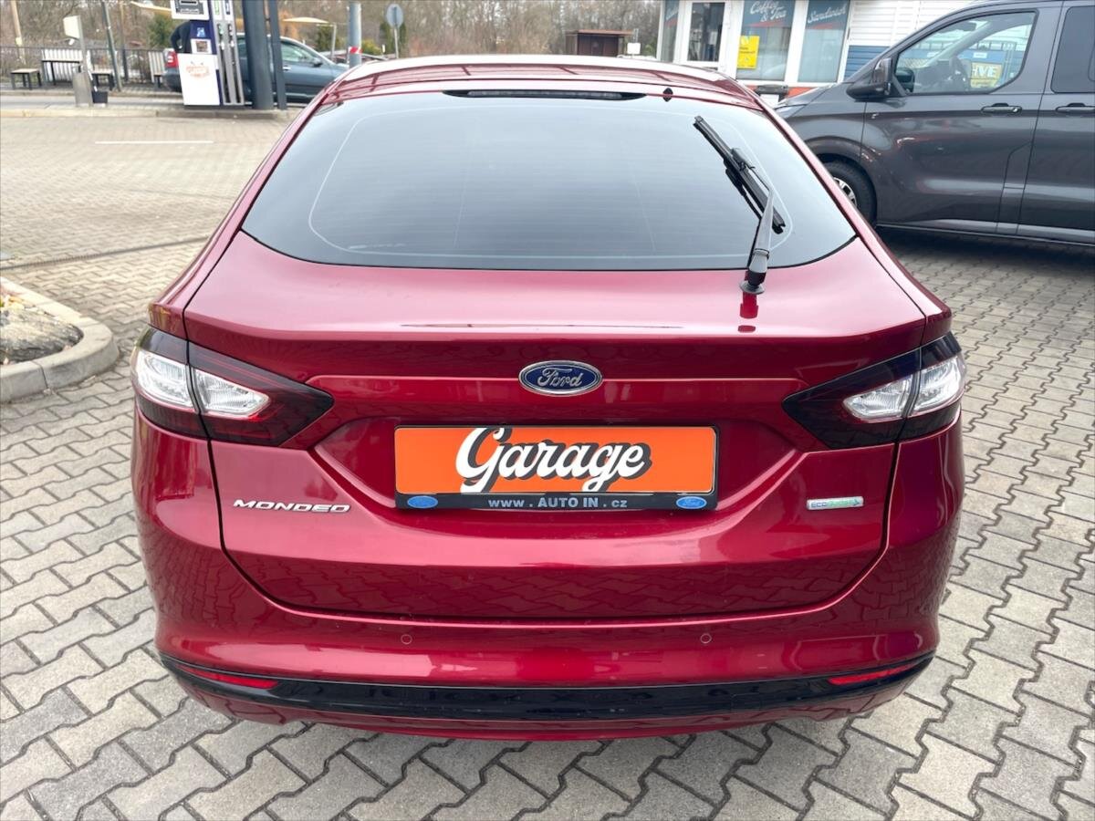 Ford Mondeo Hatchback 1,5 l 118 kw