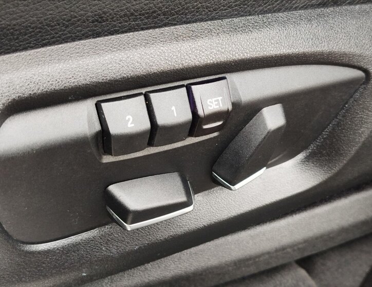 BMW X5 SUV / Terénní 3,0 l 190 kw